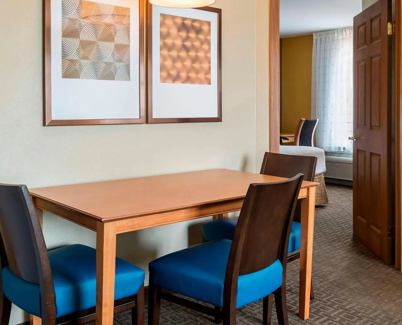 Towneplace Suites Phoenix North Hotel